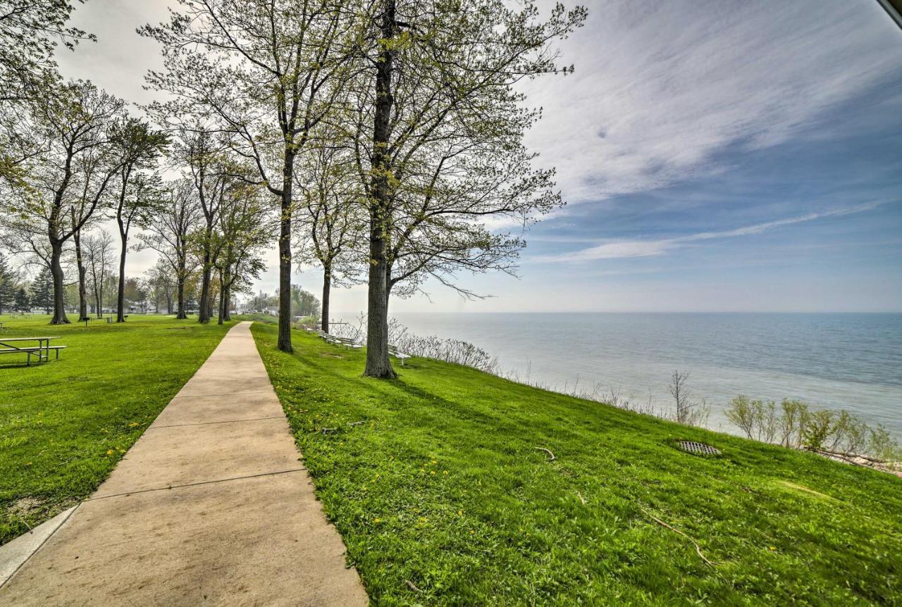 With Patio Walk To Shore